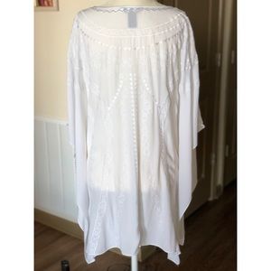 White House Black Market flowy caftan blouse